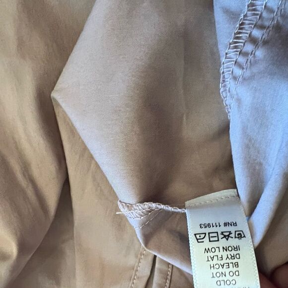 Women’s NWT Active USA Front tie Taupe Blouse w balloon sleeves. Size L. - Picture 6 of 10